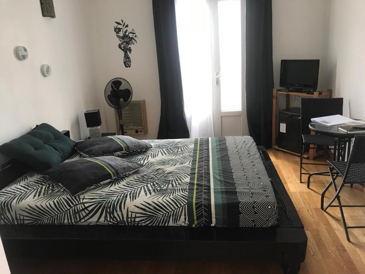 Chambre En Ardeche Du Sud Saint-Remeze Eksteriør billede
